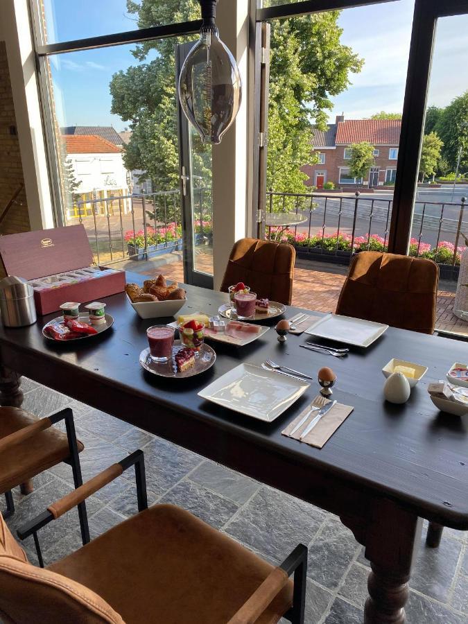 Atalanta-Wellness Roermond 'De Wethouder' Bed & Breakfast Herten Екстериор снимка