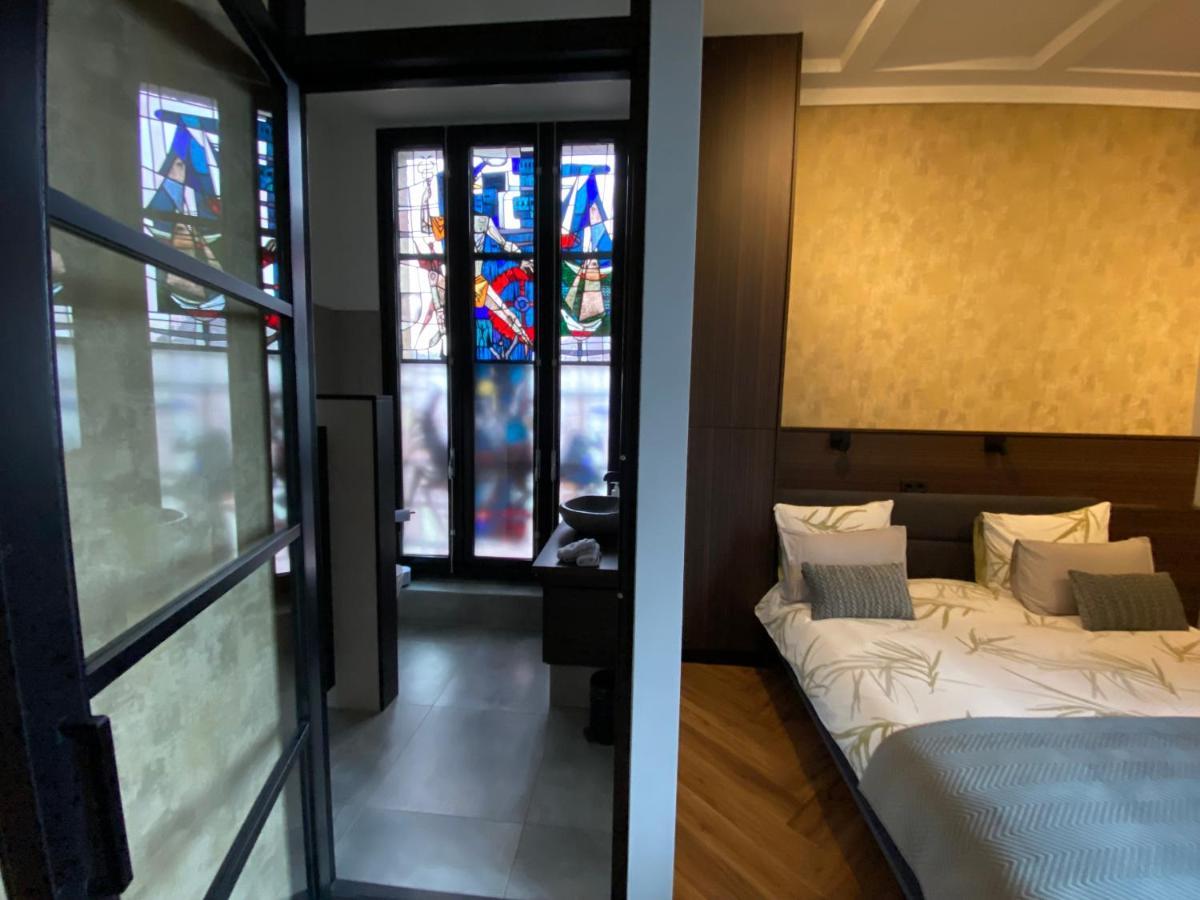 Atalanta-Wellness Roermond 'De Wethouder' Bed & Breakfast Herten Екстериор снимка